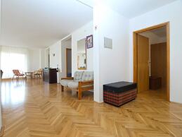 Apartment 1624