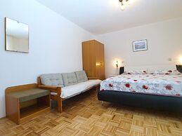 Apartment 1624