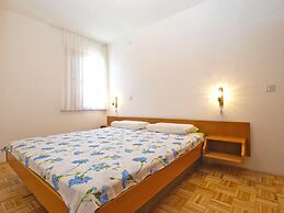 Apartment 1624