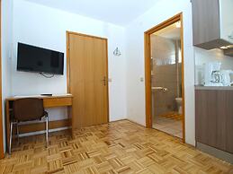 Apartment 1624