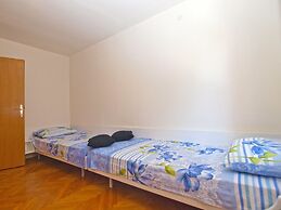 Apartment 1624