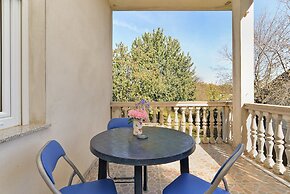 Apartment 1631