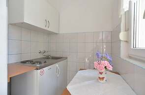 Apartment 1631