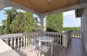 Apartment 1631