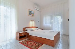 Apartment 1631