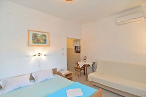 Apartment 1631