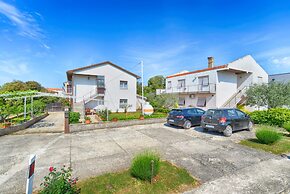 Apartment 1633