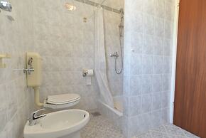 Apartment 1633