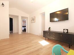 Apartment 1634