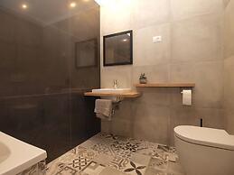 Apartment 1634
