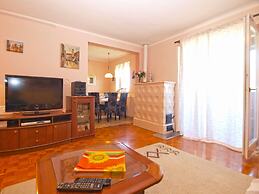 Apartment 1635