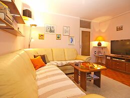 Apartment 1635
