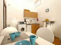 Apartment 1636