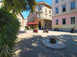 Apartment 1636