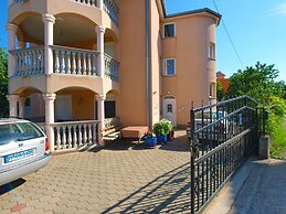 Apartment 1638