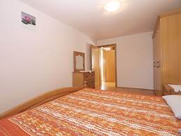 Apartment 1638
