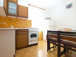 Apartment 1638