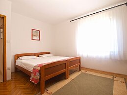 Apartment 1644