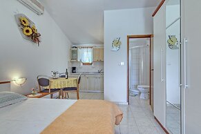 Apartment 1644