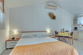 Apartment 1644