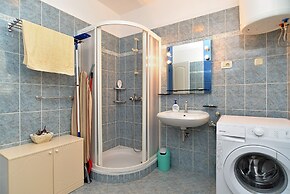 Apartment 1648