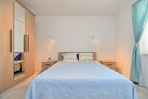 Apartment 1648
