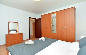 Apartment 1648