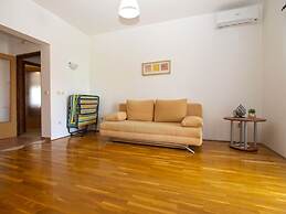 Apartment 1652