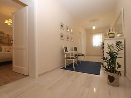 Apartment 1654