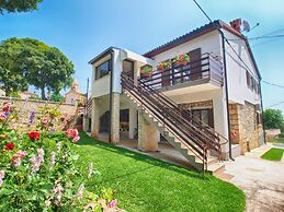 Apartment 1654