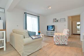 Apartment 1660