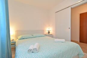 Apartment 1660