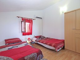 Apartment 1665