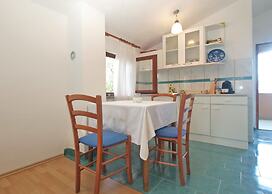 Apartment 1665