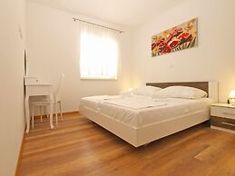 Apartment 1670