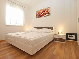 Apartment 1670