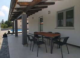 Apartment 1670