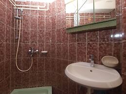 Apartment 1669