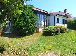 Apartment 1669