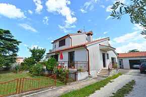 Apartment 1674