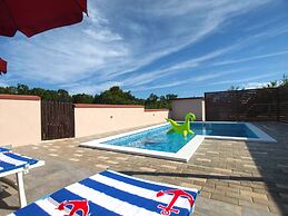 Apartment 1680
