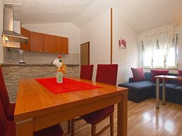 Apartment 1680