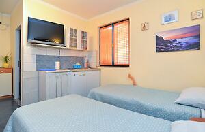 Apartment 1684