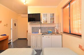 Apartment 1684