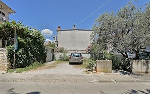 Apartment 1684
