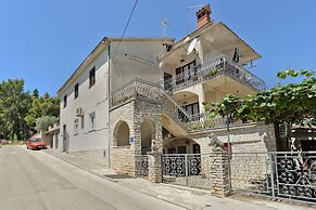 Apartment 1684