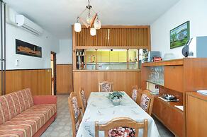 Apartment 1684