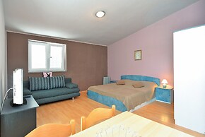 Apartment 1692
