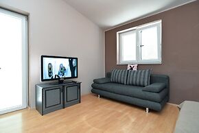 Apartment 1692