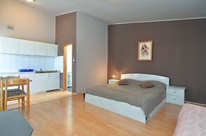 Apartment 1692